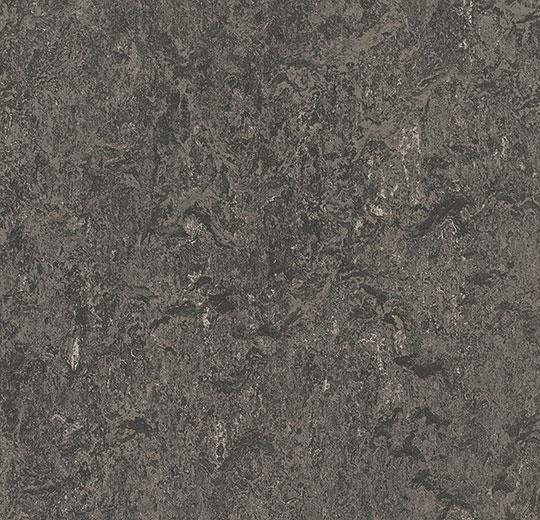 73048 graphite